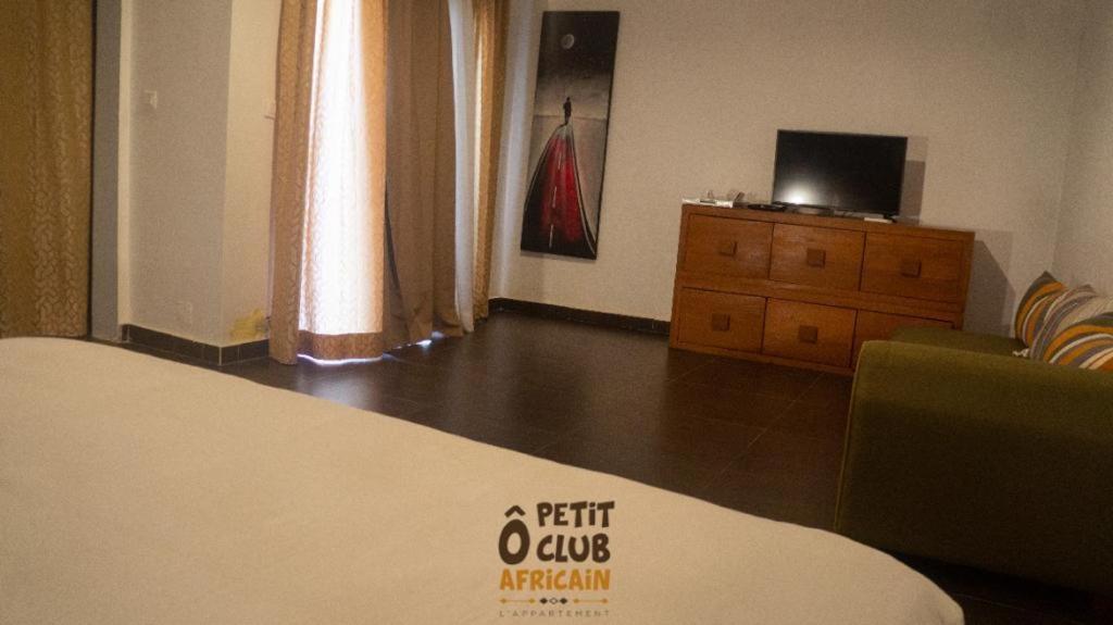 O Petit Club Africain Dakar Acomodação com café da manhã Exterior foto